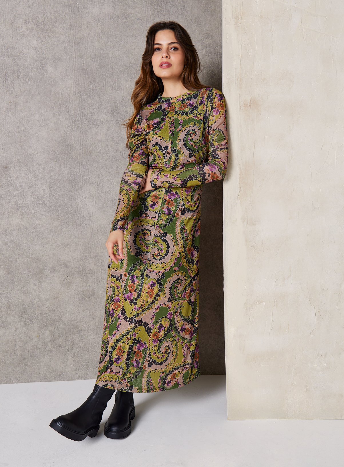 EVERBELLE Jacquard Paisley Print Ruched Jersey Dress 8 - Image 1 thumbnail